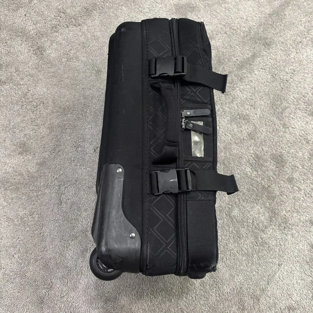 Nike Suitcase Luggage Roller Carry-On Black Travel Bag